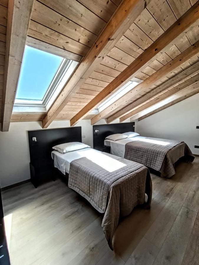 Il B&B Di Piazza Motta Albese Con Cassano Exterior photo